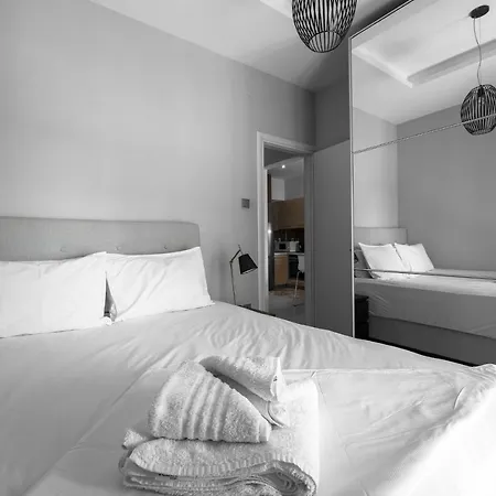 Apartment Awesome Sea View, Nilie Hospitality Mgmt Thessaloniki