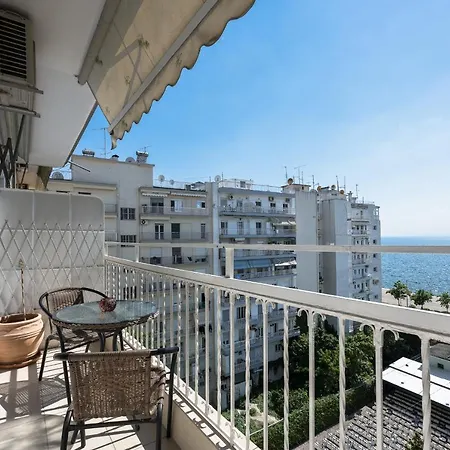 Awesome Sea View, Nilie Hospitality Mgmt Apartmán